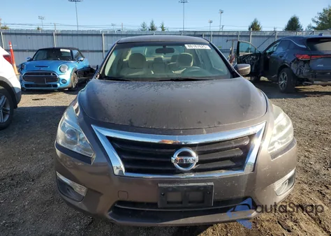 2013 Nissan Altima 2.5 z USA, uszkodzony, nr VIN 1N4AL3AP2DC267577